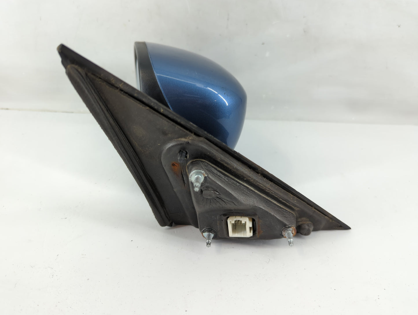 2006-2010 Chrysler 300 Driver Left Side View Manual Door Mirror Blue - Oemusedautoparts1.com