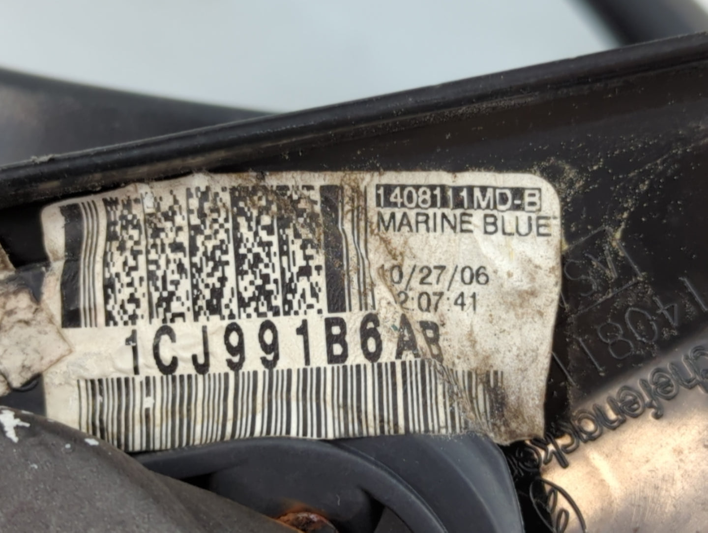 2006-2010 Chrysler 300 Driver Left Side View Manual Door Mirror Blue - Oemusedautoparts1.com