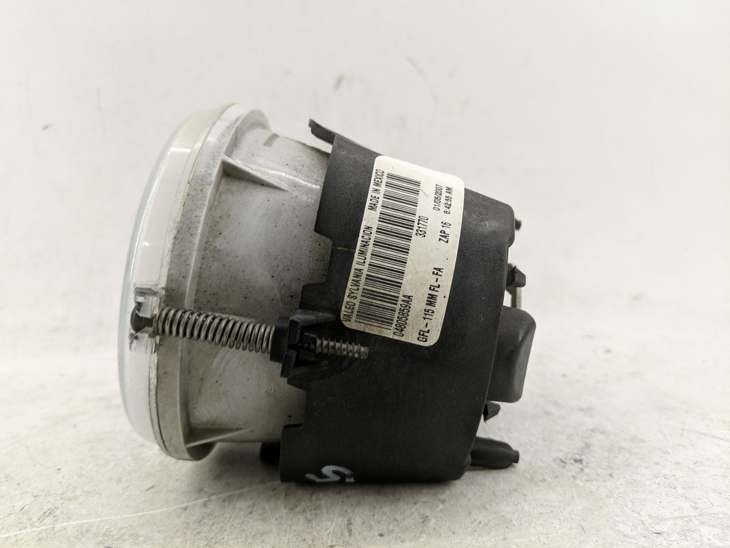 2007-2009 Chrysler Aspen Passenger Right Oem Front Light Lamp - Oemusedautoparts1.com