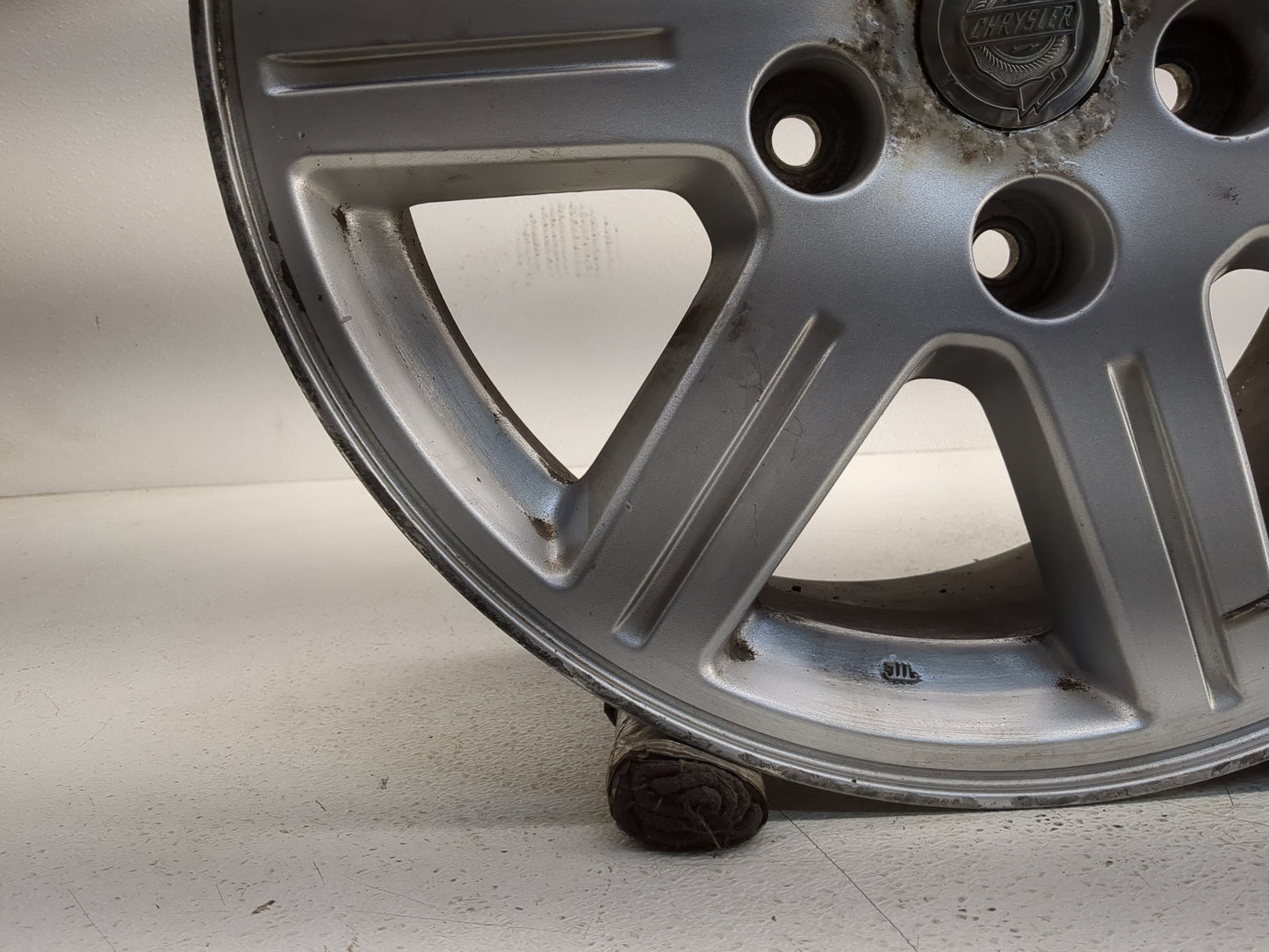 2007-2009 Chrysler Aspen Oem Wheel Rim - Oemusedautoparts1.com