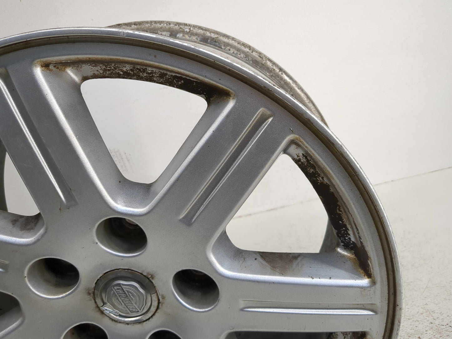 2007-2009 Chrysler Aspen Oem Wheel Rim 1233463 - Oemusedautoparts1.com