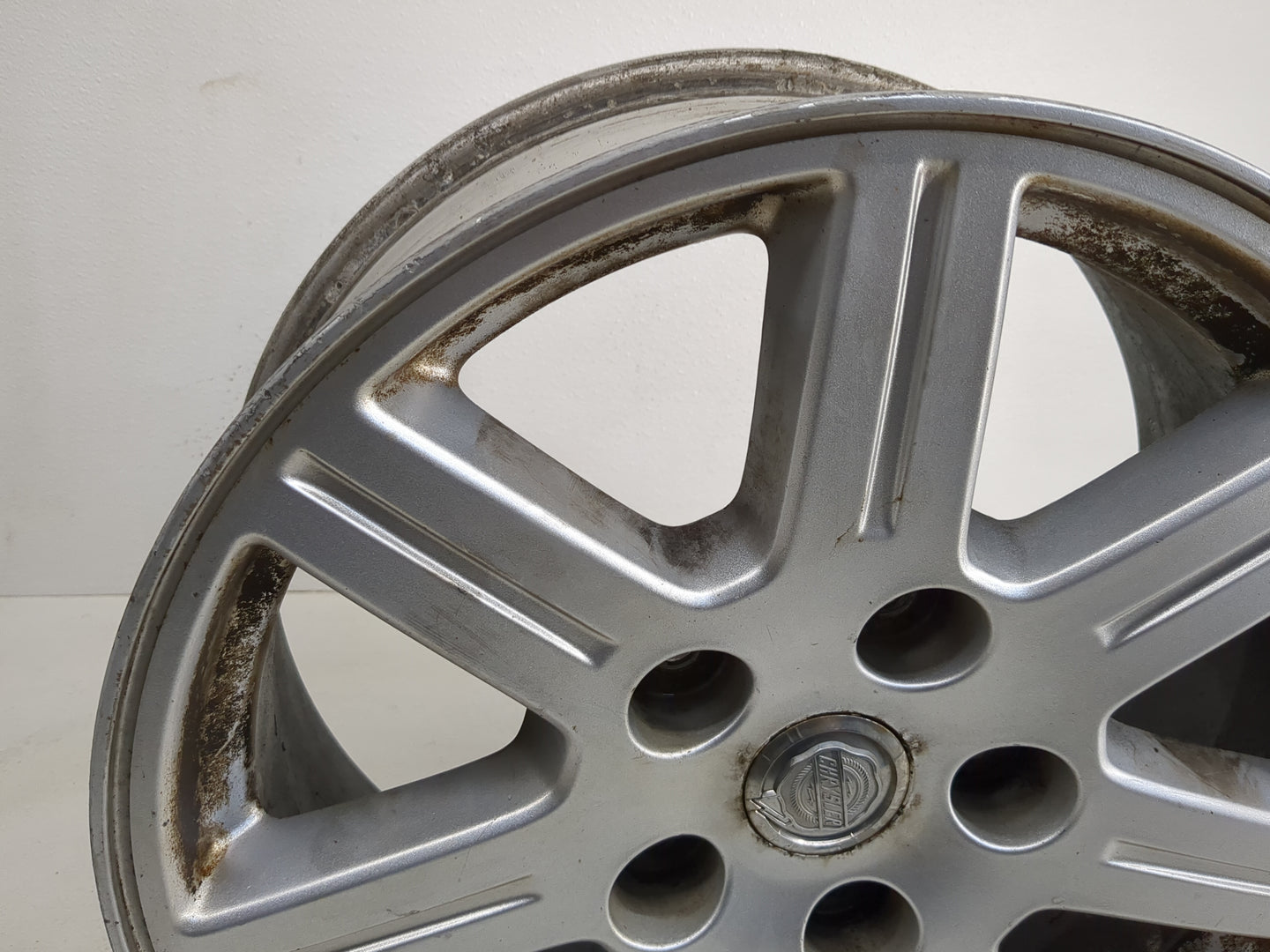 2007-2009 Chrysler Aspen Oem Wheel Rim 1233463 - Oemusedautoparts1.com