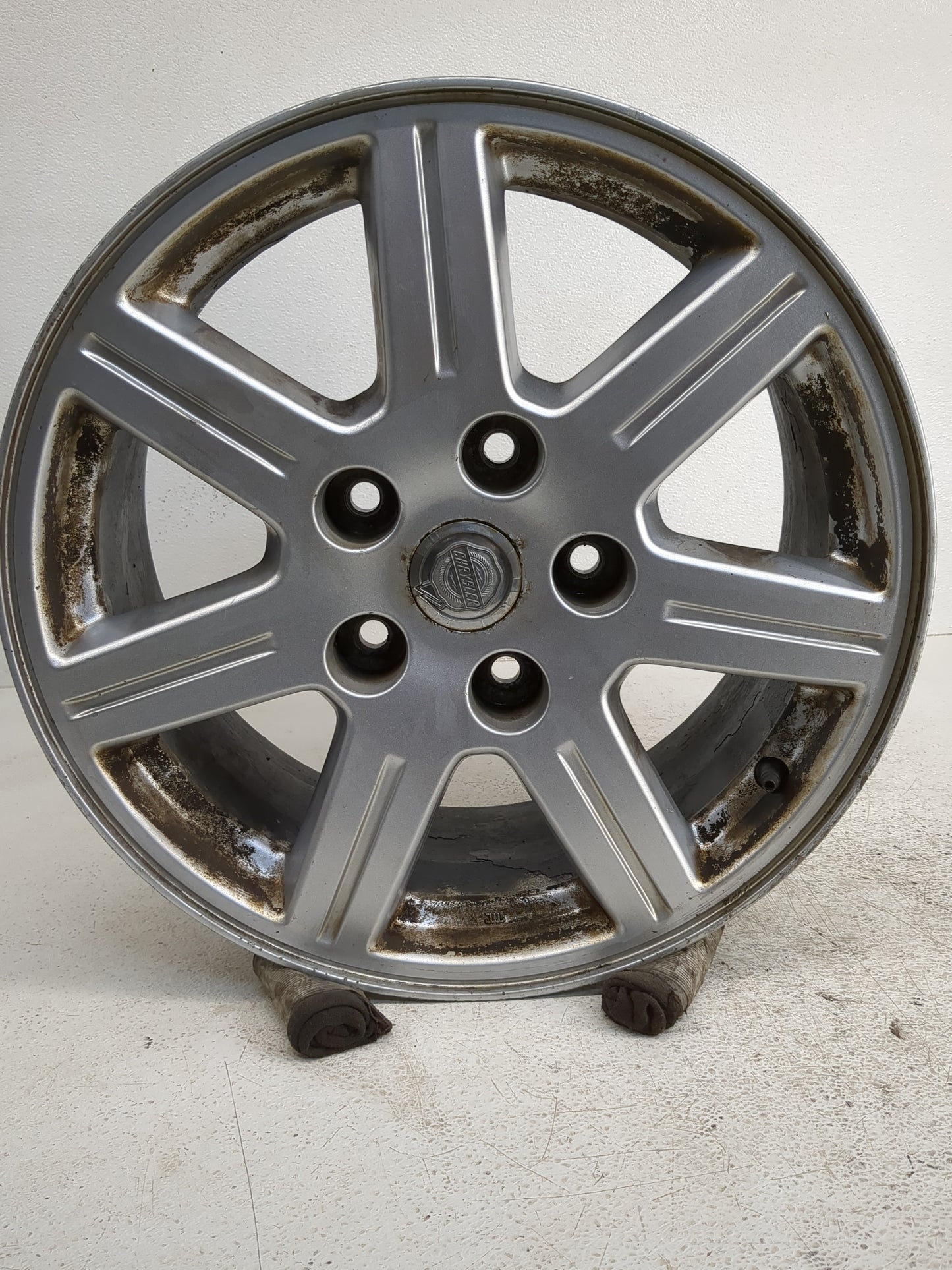 2007-2009 Chrysler Aspen Oem Wheel Rim 1233463 - Oemusedautoparts1.com