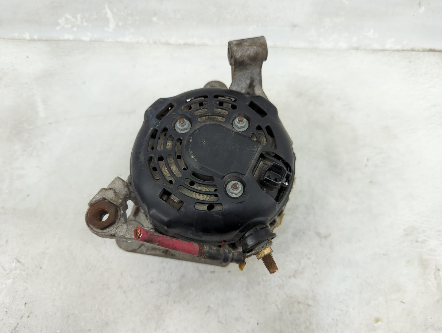 2007-2009 Chrysler Aspen Alternator Replacement Generator Charging Assembly Engine OEM Fits OEM Used Auto Parts - Oemusedaut