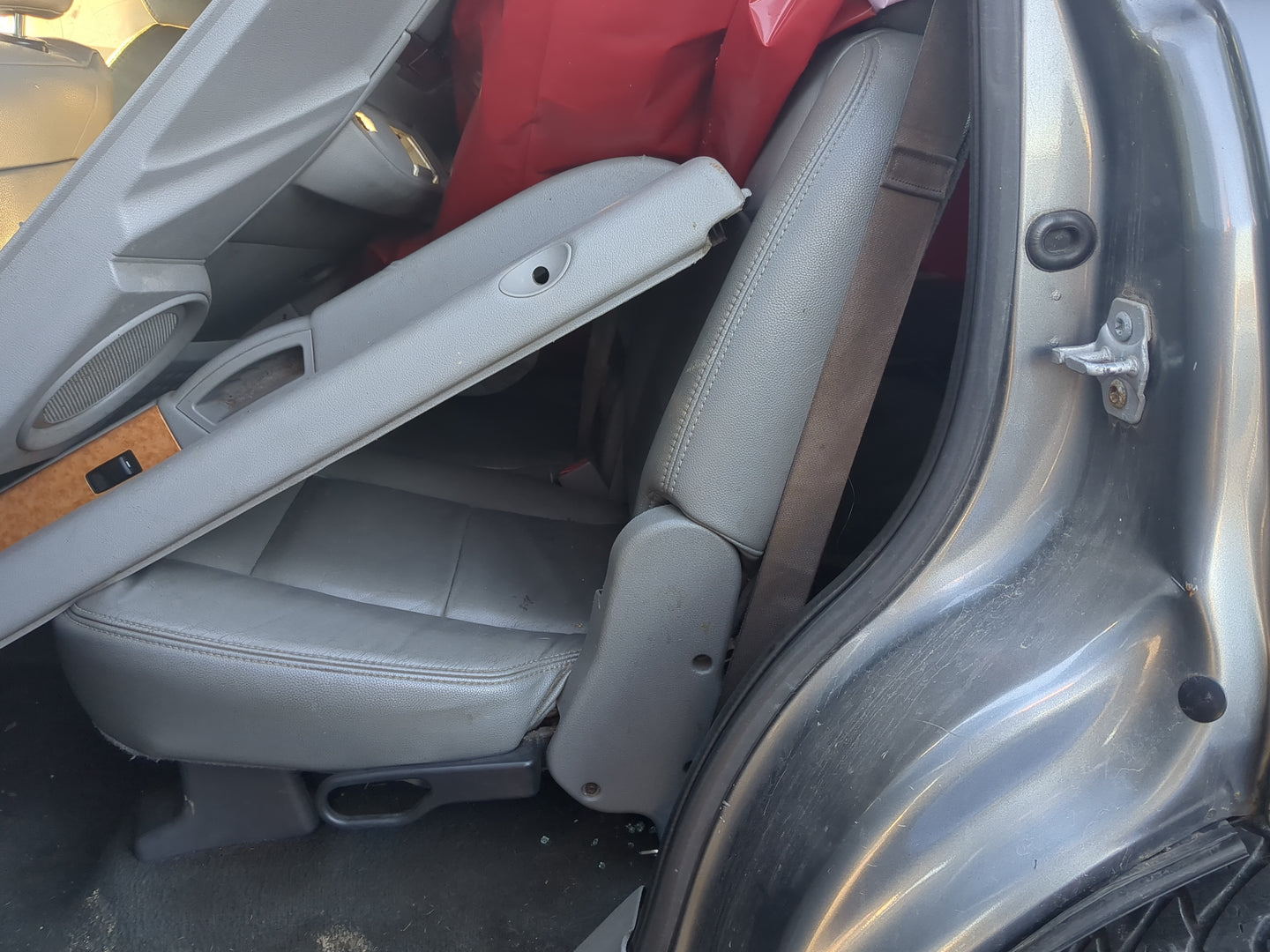 2007 Chrysler Aspen Rear Seat Oem - Oemusedautoparts1.com