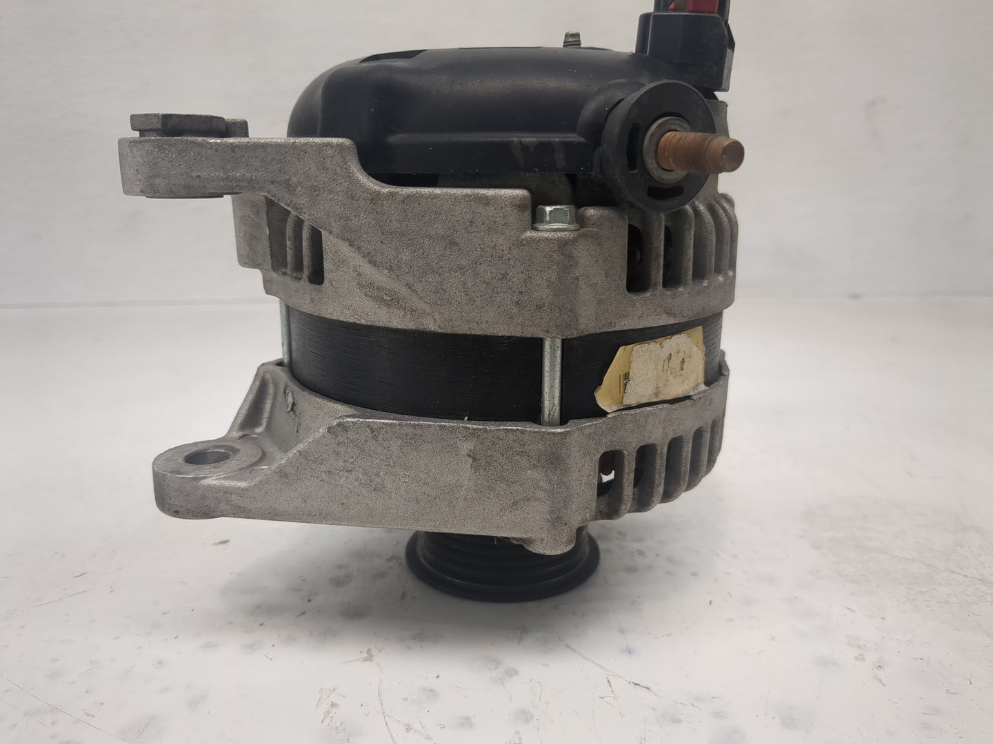 2007-2009 Chrysler Aspen Alternator Replacement Generator Charging Assembly Engine OEM Fits OEM Used Auto Parts - Oemusedaut