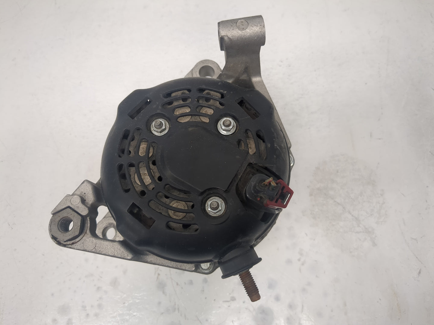 2007-2009 Chrysler Aspen Alternator Replacement Generator Charging Assembly Engine OEM Fits OEM Used Auto Parts - Oemusedaut