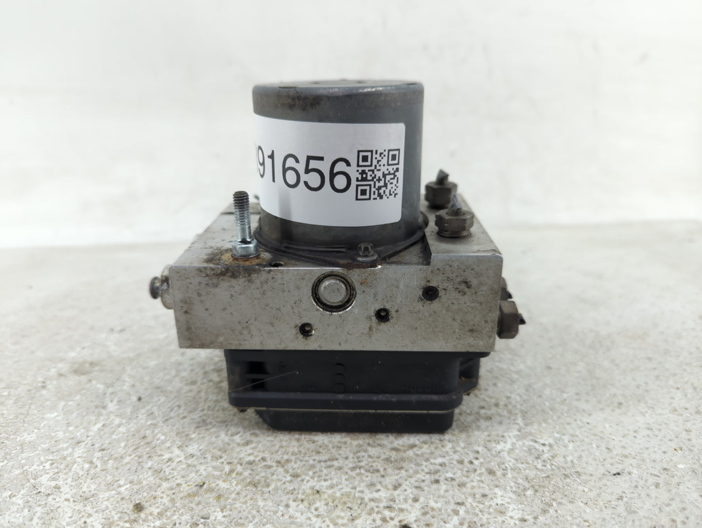 2007 Chrysler Aspen ABS Pump Control Module Replacement P/N:52855644AE 0 265 235 113 Fits OEM Used Auto Parts - Oemusedautop