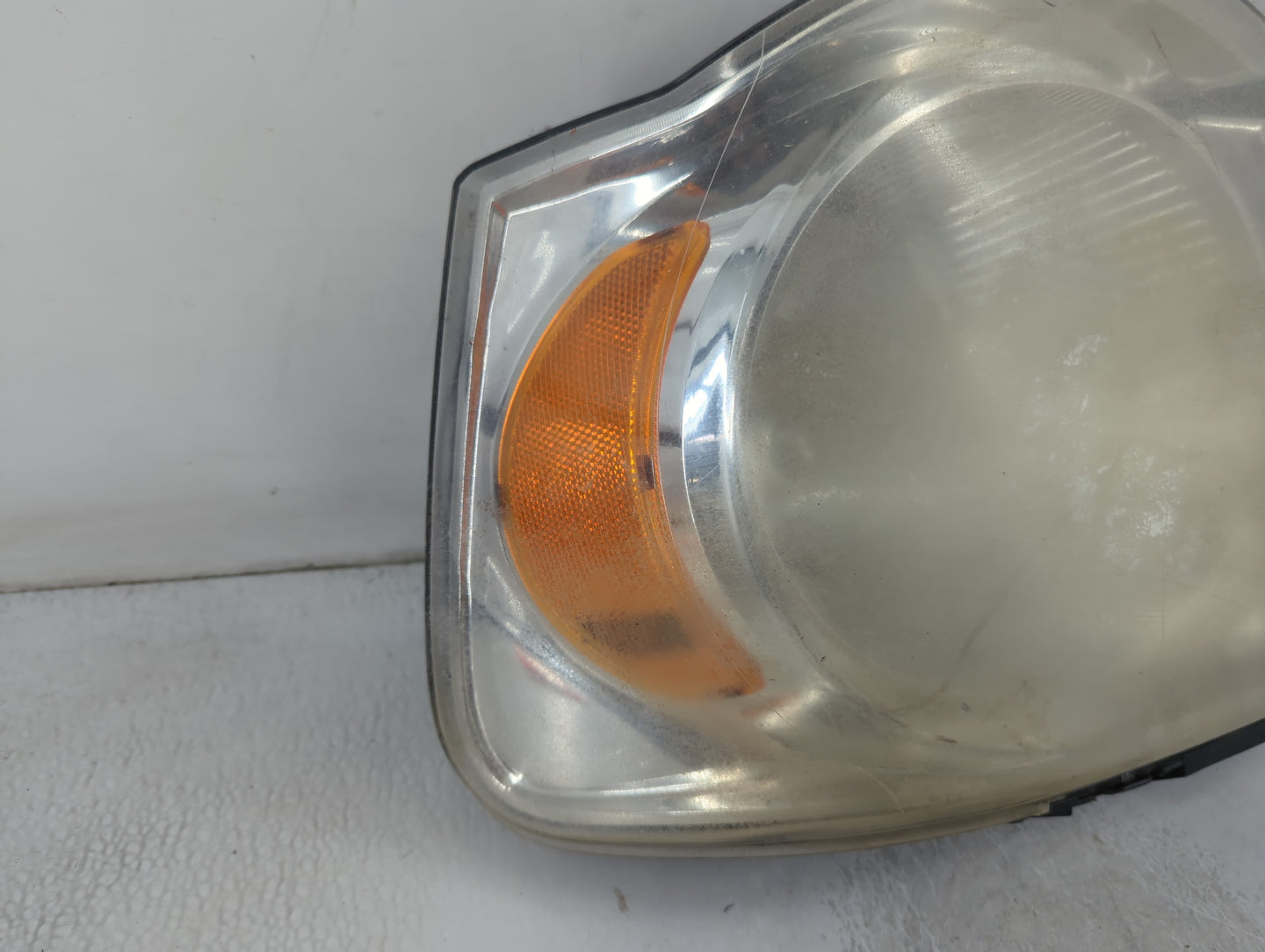 2007-2009 Chrysler Aspen Driver Left Oem Head Light Headlight Lamp - Oemusedautoparts1.com