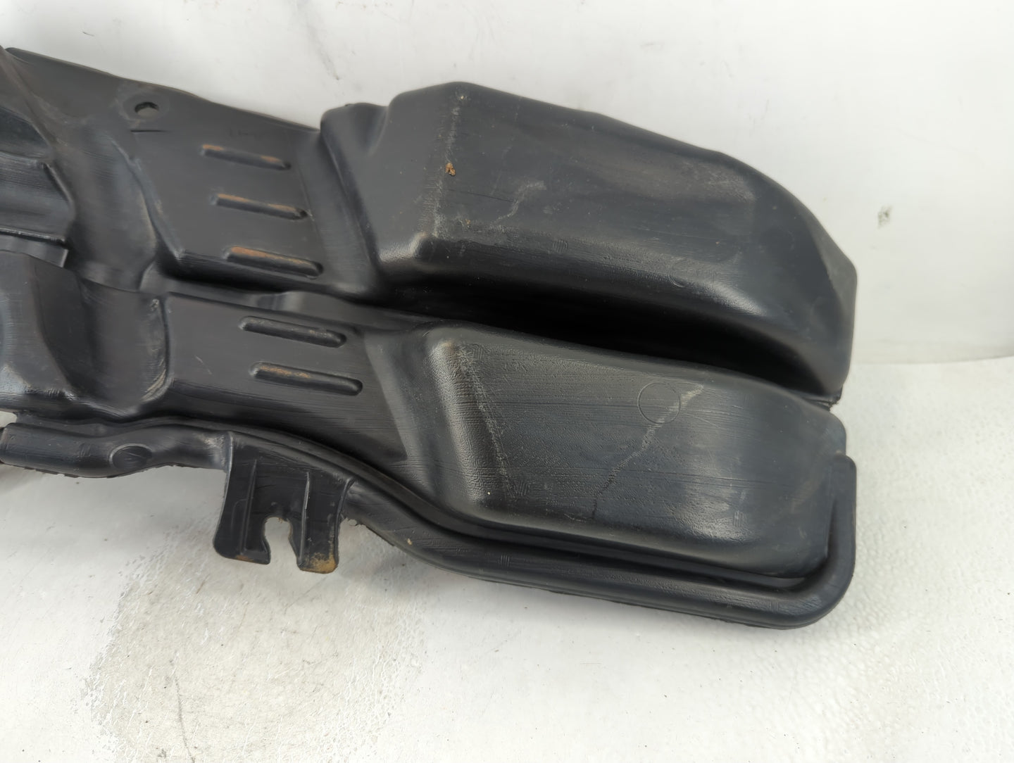 2007-2007 Chrysler Aspen Radiator Coolant Overflow Expansion Tank Bottle - Oemusedautoparts1.com