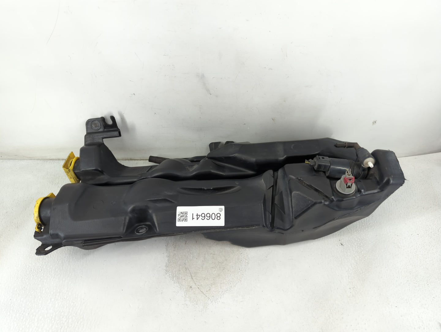 2007-2007 Chrysler Aspen Radiator Coolant Overflow Expansion Tank Bottle - Oemusedautoparts1.com
