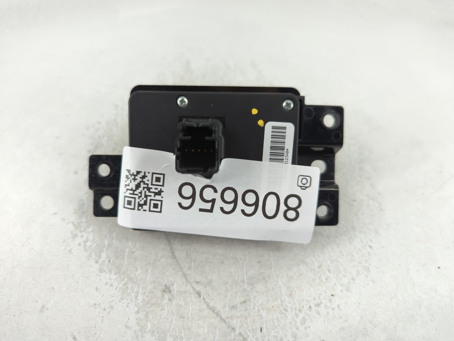 2007 Chrysler Aspen Headlight Head Light Switch Lamp Control P68023123ab - Oemusedautoparts1.com