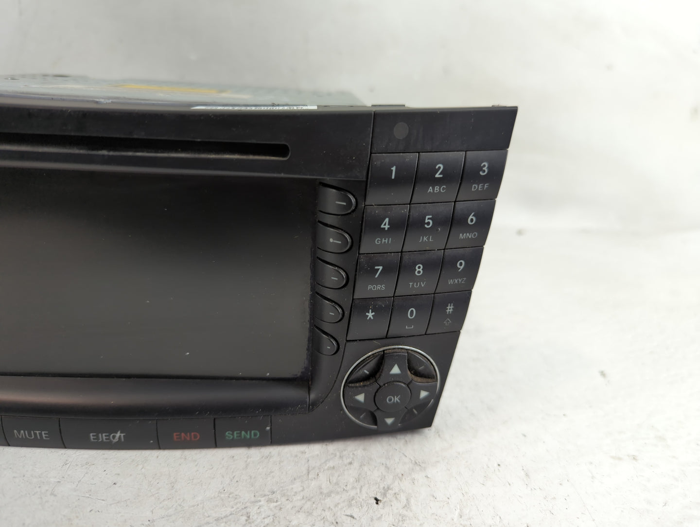 2007 Chrysler E Class Radio AM FM Cd Player Receiver Replacement P/N:A 211 820 34 97 Fits OEM Used Auto Parts - Oemusedautop