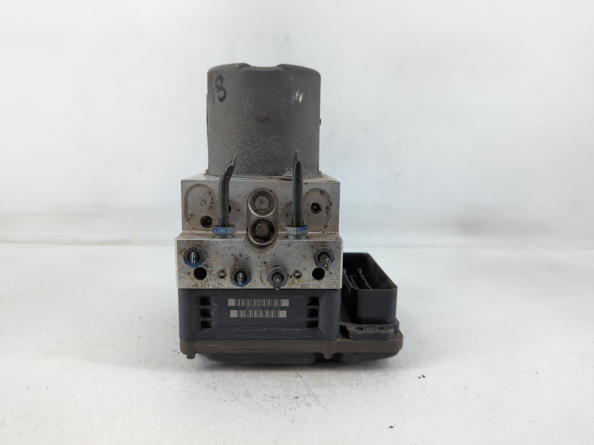 2007 Chrysler E Class Anti-Lock Brake ABS Pump Module Actuator OEM P/N:0 265 250 208 Fits OEM Used Auto Parts - Oemusedautop