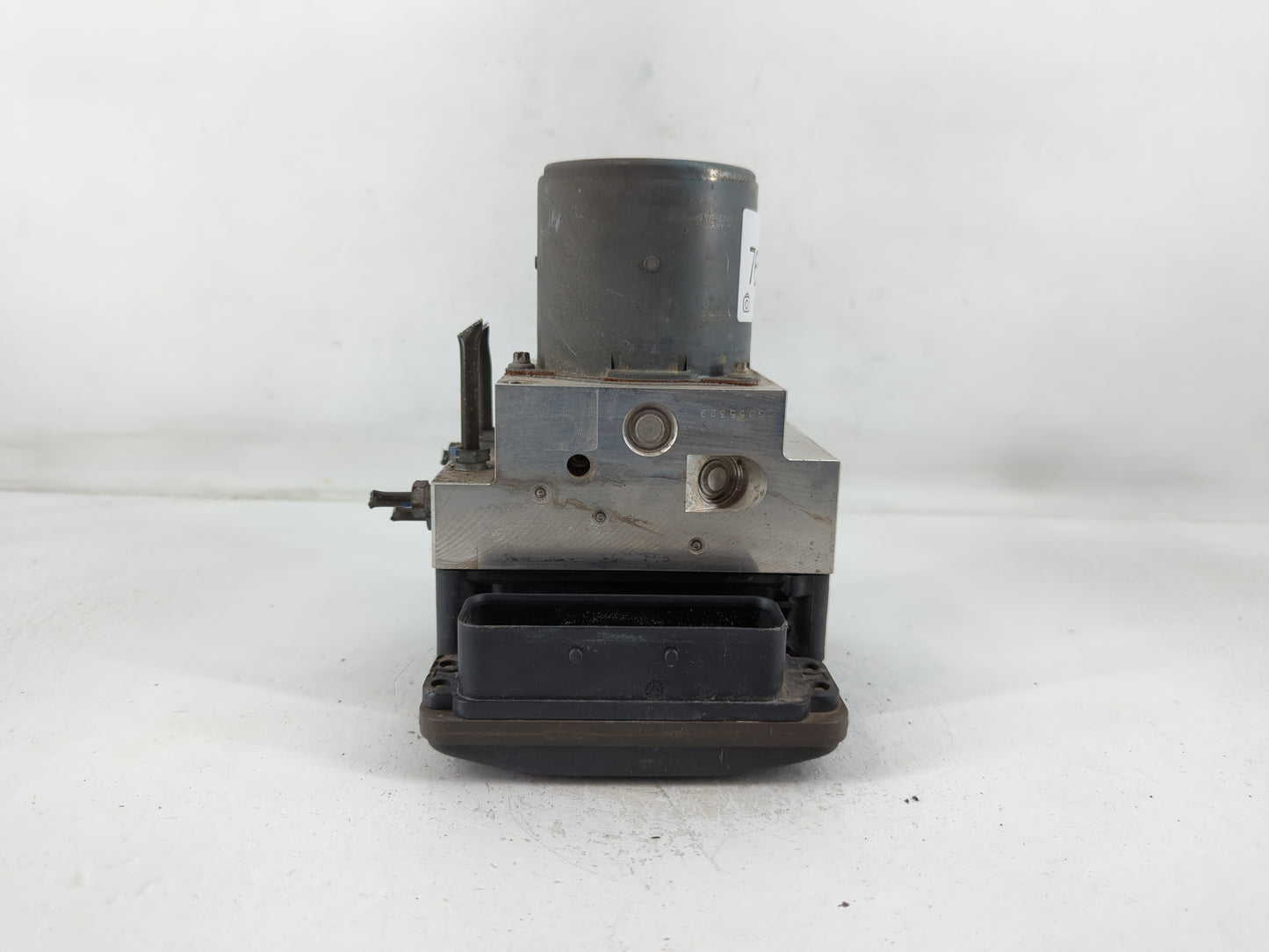 2007 Chrysler E Class ABS Pump Control Module Replacement P/N:0 265 250 208 Fits OEM Used Auto Parts - Oemusedautoparts1.com