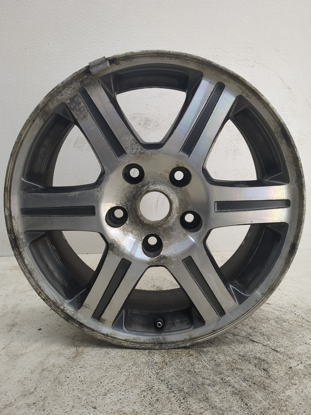 2007-2008 Chrysler Pacifica Oem Wheel Rim 1145838 - Oemusedautoparts1.com