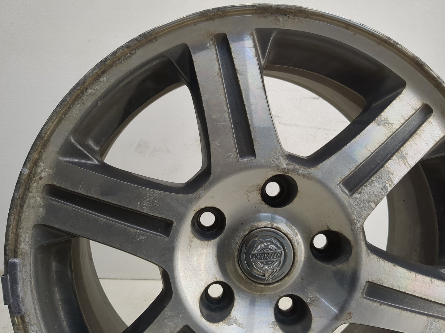 2004-2008 Chrysler Pacifica Oem Wheel Rim 1145839 - Oemusedautoparts1.com