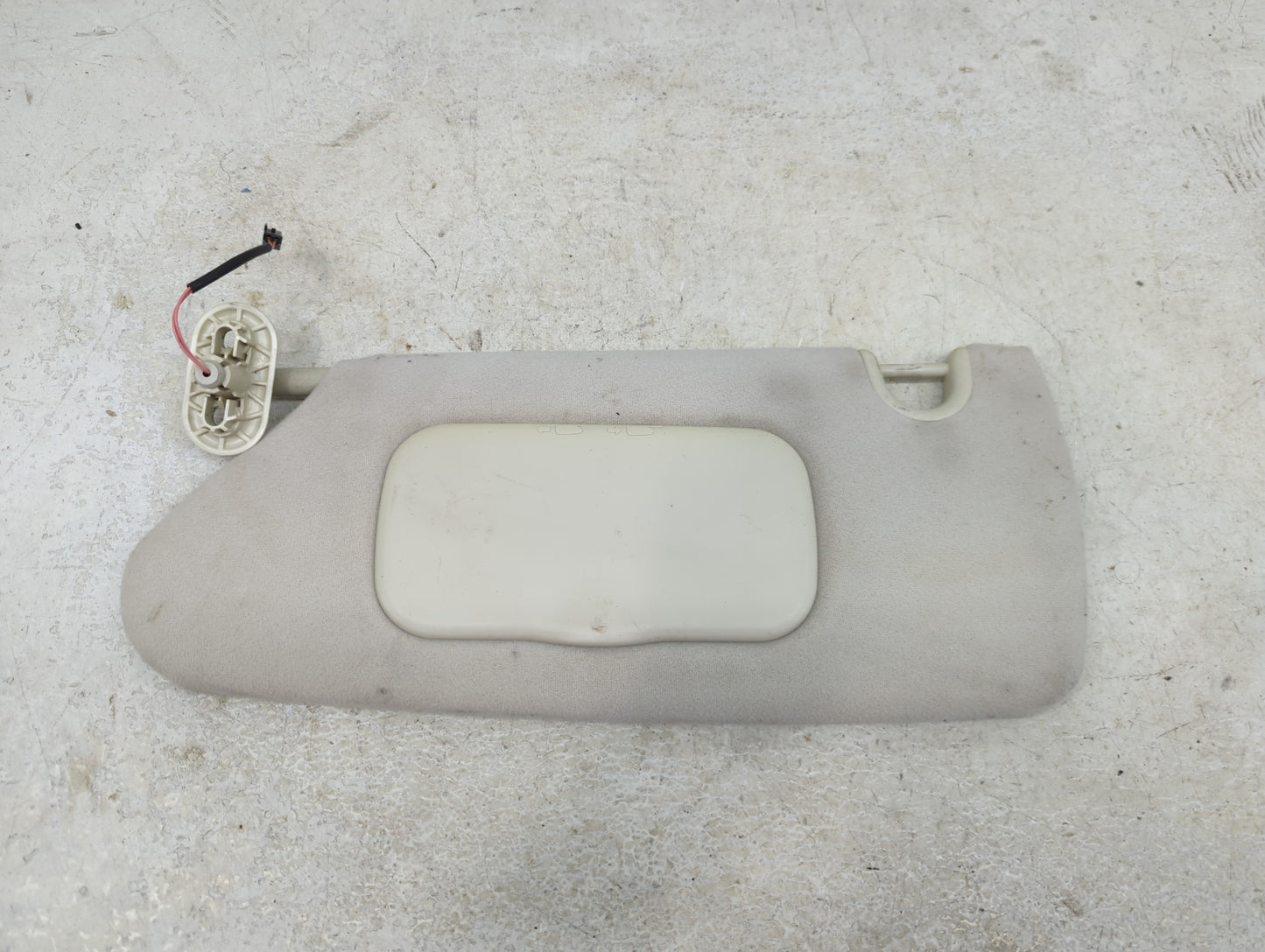 2007 Chrysler Pacifica Sun Visor Shade Replacement Driver Left Mirror Fits OEM Used Auto Parts - Oemusedautoparts1.com