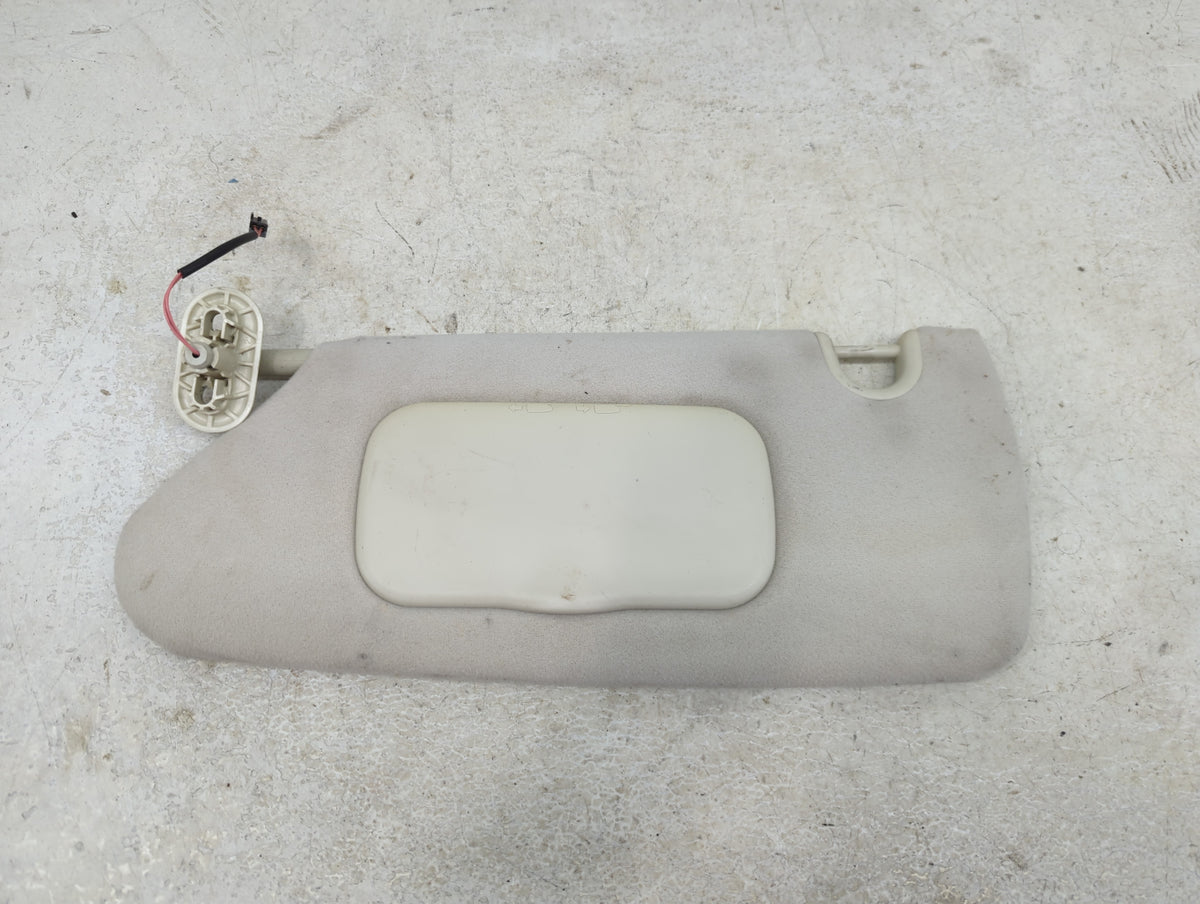 2007-2008 Chrysler Pacifica Sun Visor Shade Replacement Driver Left Mirror Fits Fits 2007 2008 OEM Used Auto Parts - Oemused