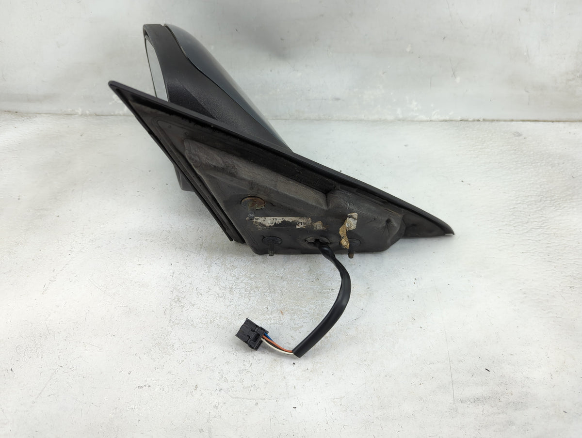 2006-2007 Chrysler Pacifica Driver Side View Mirror - Left Door Mirror OEM Used - Oemusedautoparts1.com