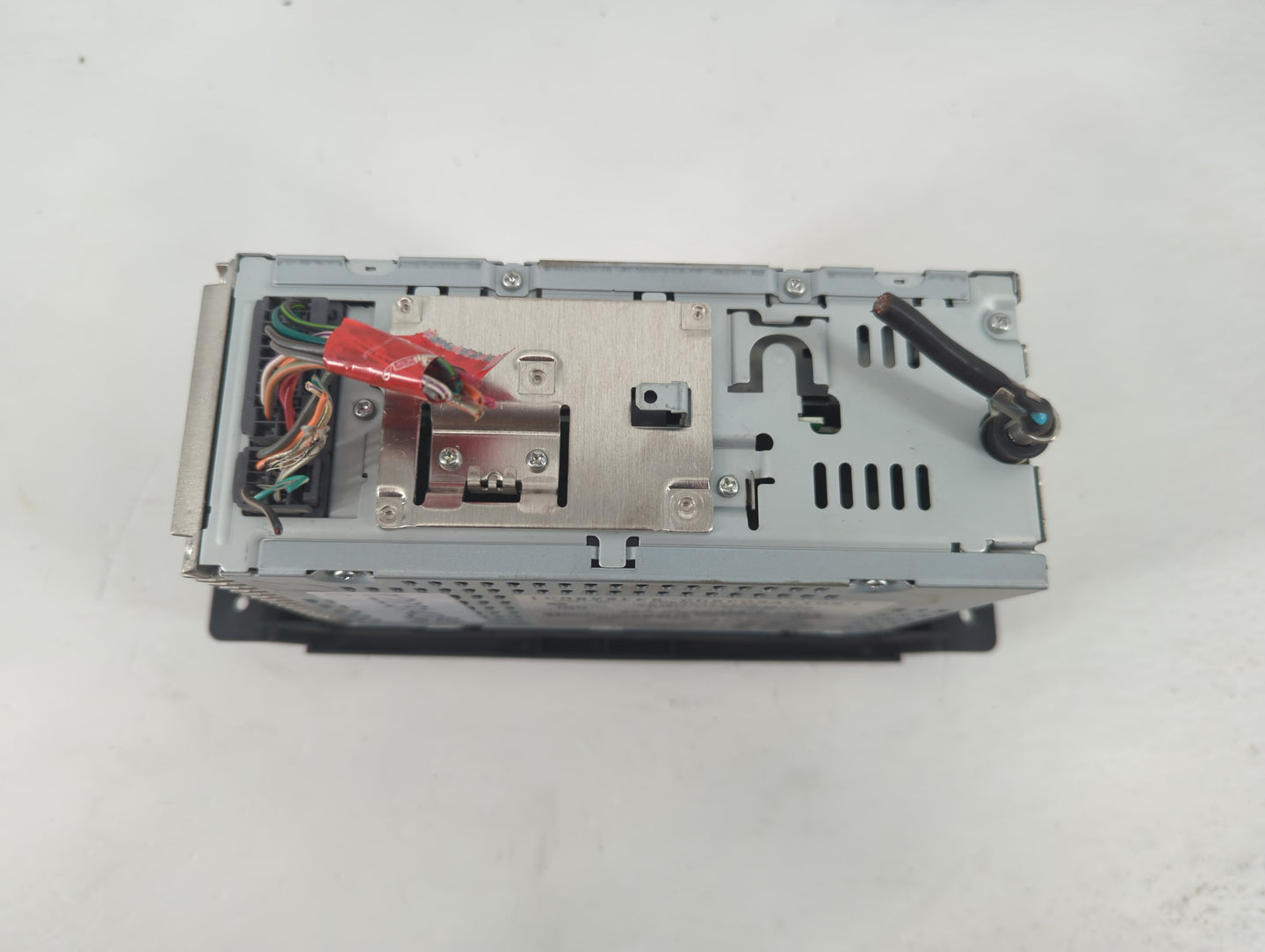 2004-2008 Chrysler Pacifica Radio AM FM Cd Player Receiver Replacement Fits Fits 2004 2005 2006 2007 2008 OEM Used Auto Part