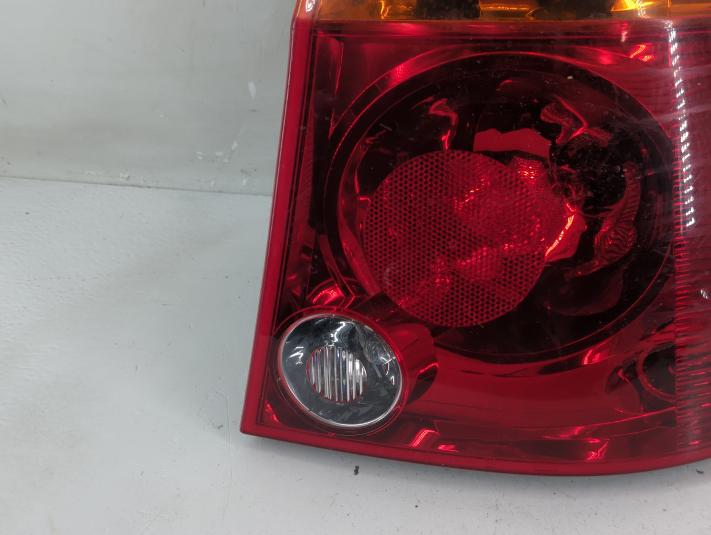 2007 Chrysler Pacifica Tail Light Assembly Passenger Right OEM Fits OEM Used Auto Parts - Oemusedautoparts1.com