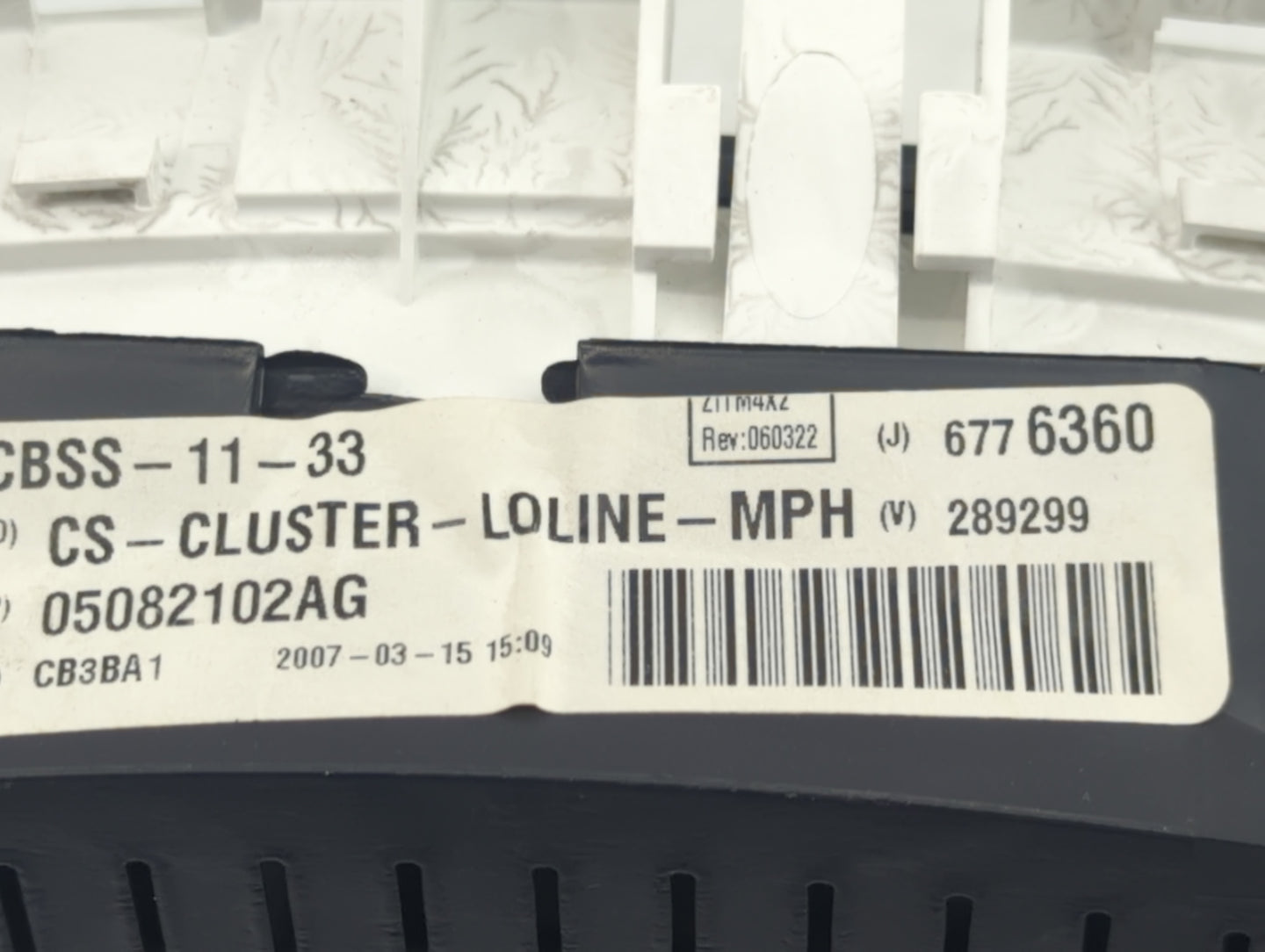 2007 Chrysler Pacifica Instrument Cluster Speedometer Gauges P/N:05082102AG Fits OEM Used Auto Parts - Oemusedautoparts1.com