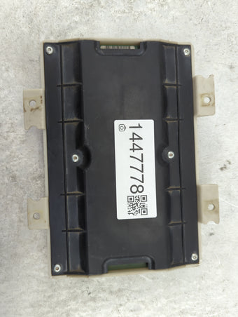 compare product 2007-2008 Chrysler Pacifica Body Control Module Bcm Inner Cabin Fuse Box