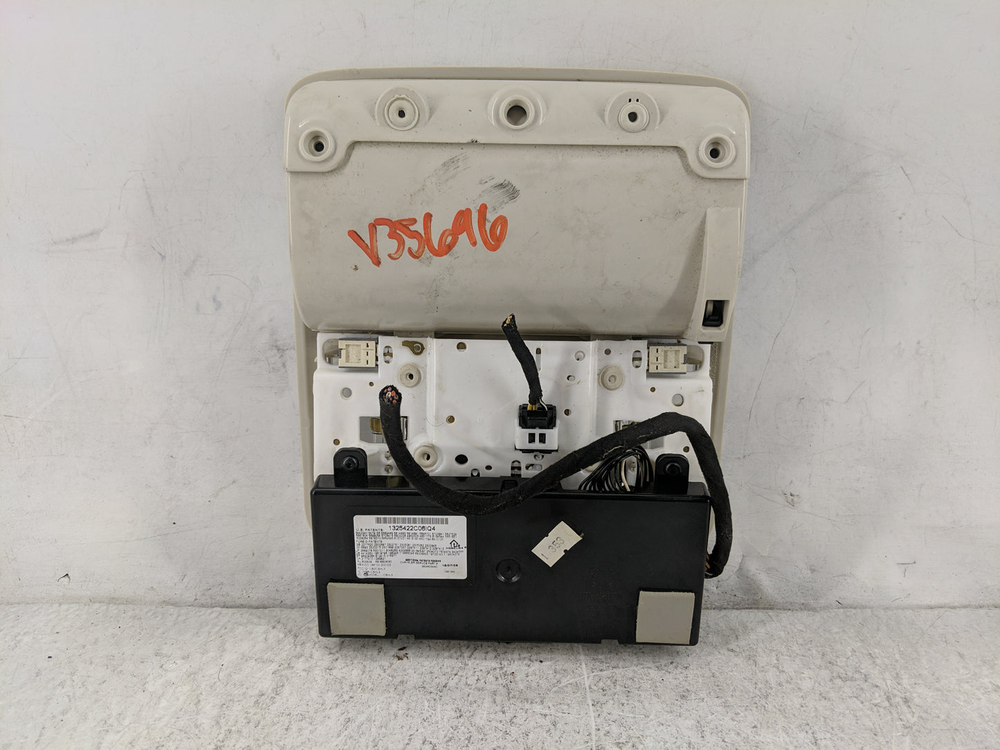 2007 Chrysler Pacifica Information-gps-tv Control Module - Oemusedautoparts1.com