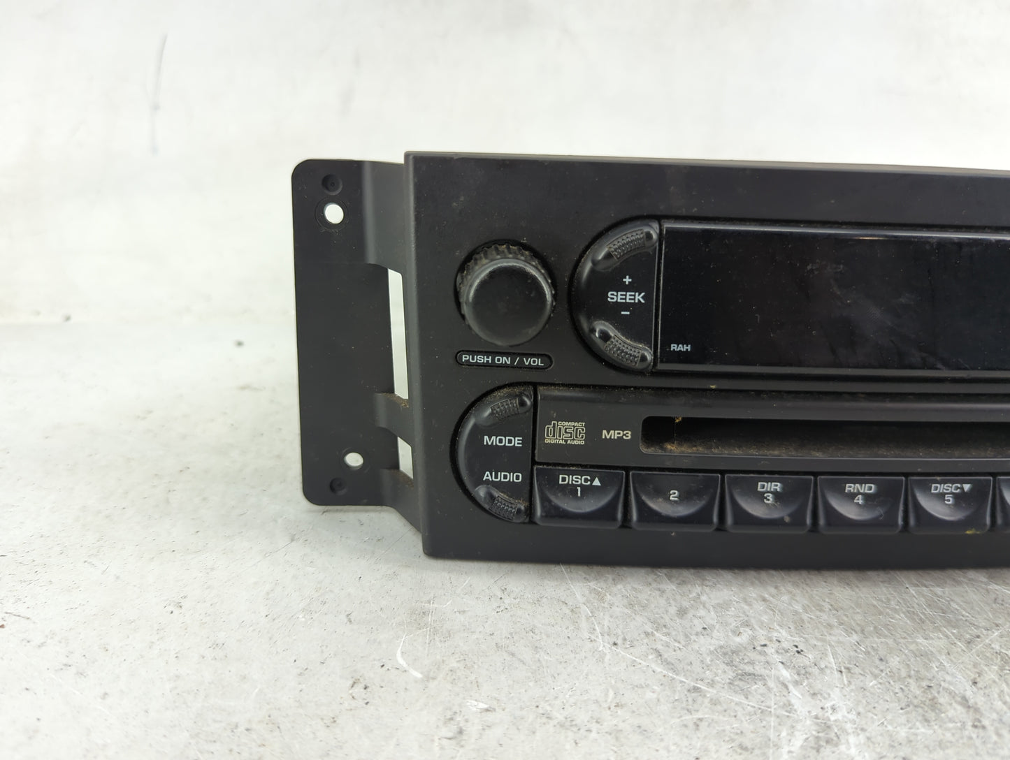 2004-2008 Chrysler Pacifica Radio AM FM Cd Player Receiver Replacement P/N:P05094564 Fits Fits 2004 2005 2006 2007 2008 OEM 