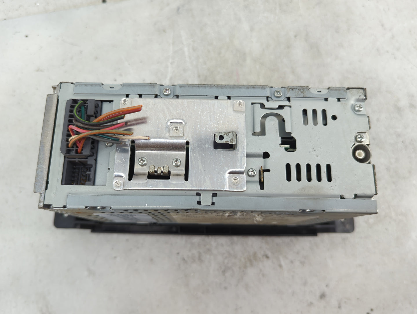 2004-2008 Chrysler Pacifica Radio AM FM Cd Player Receiver Replacement P/N:P05094564 Fits Fits 2004 2005 2006 2007 2008 OEM 