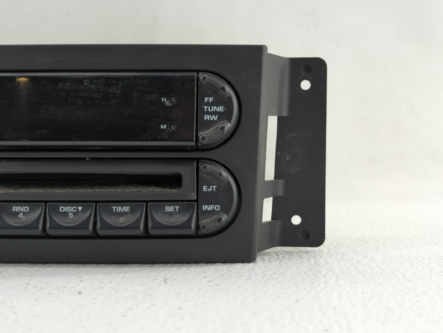 2004-2008 Chrysler Pacifica Radio AM FM Cd Player Receiver Replacement P/N:P05094564AB P05094564AD Fits OEM Used Auto Parts 