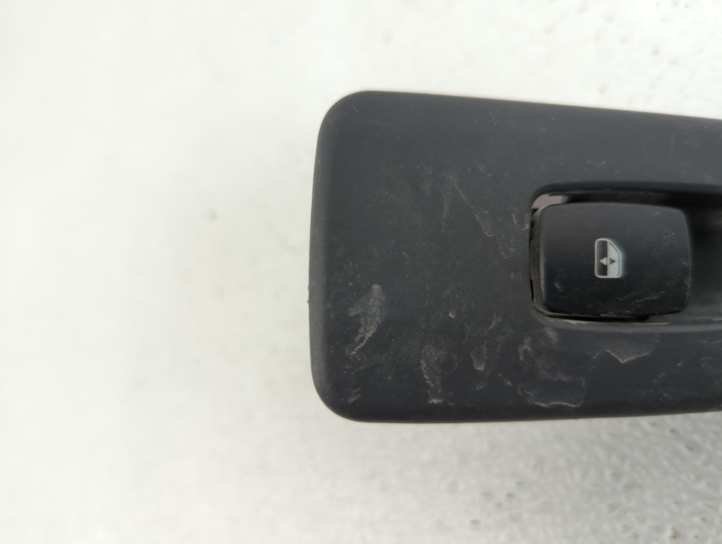 2007-2008 Chrysler Pacifica Passenger Right Power Window Switch - Oemusedautoparts1.com