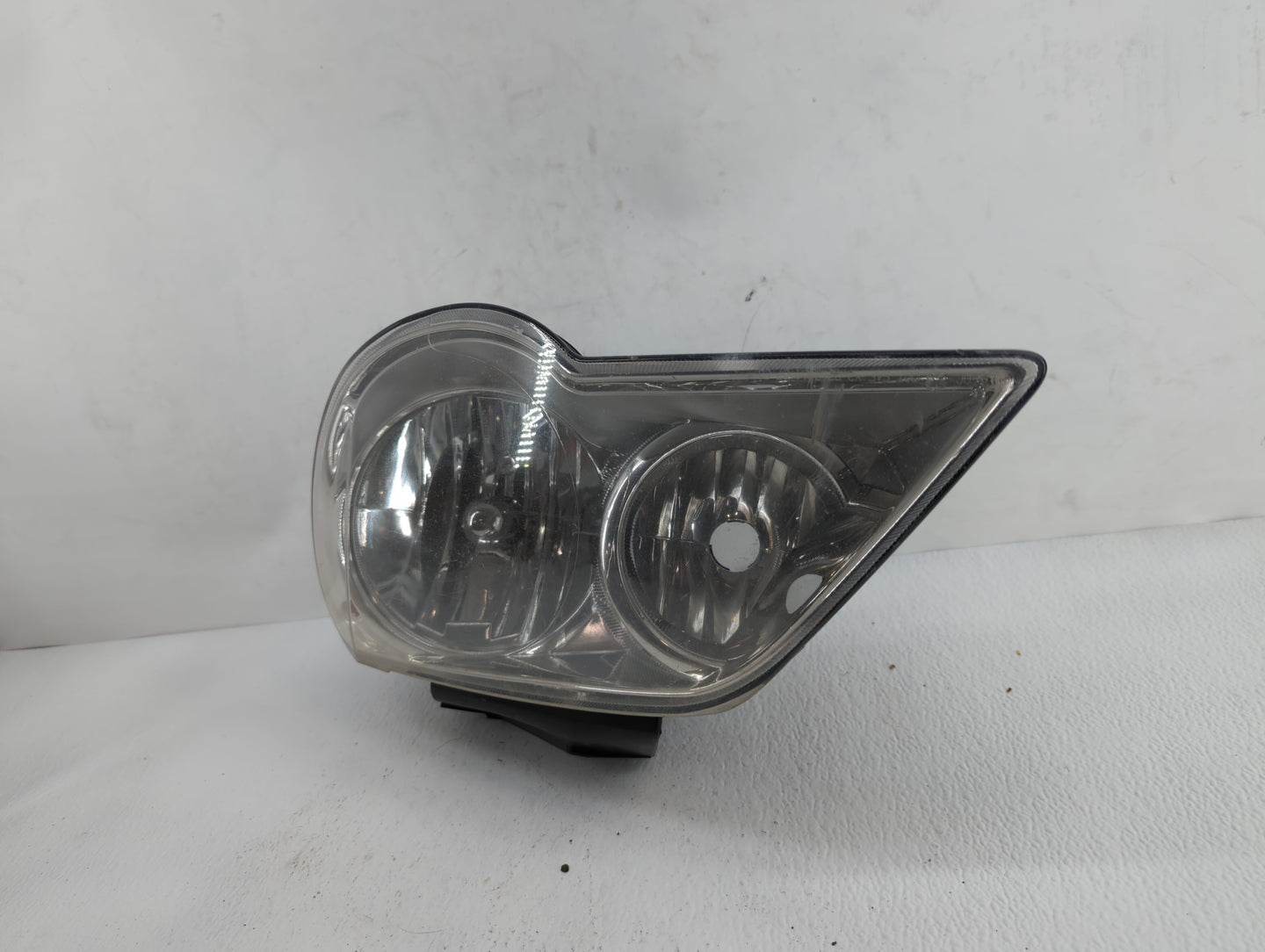 2007-2008 Chrysler Pacifica Passenger Right Oem Head Light Headlight Lamp - Oemusedautoparts1.com