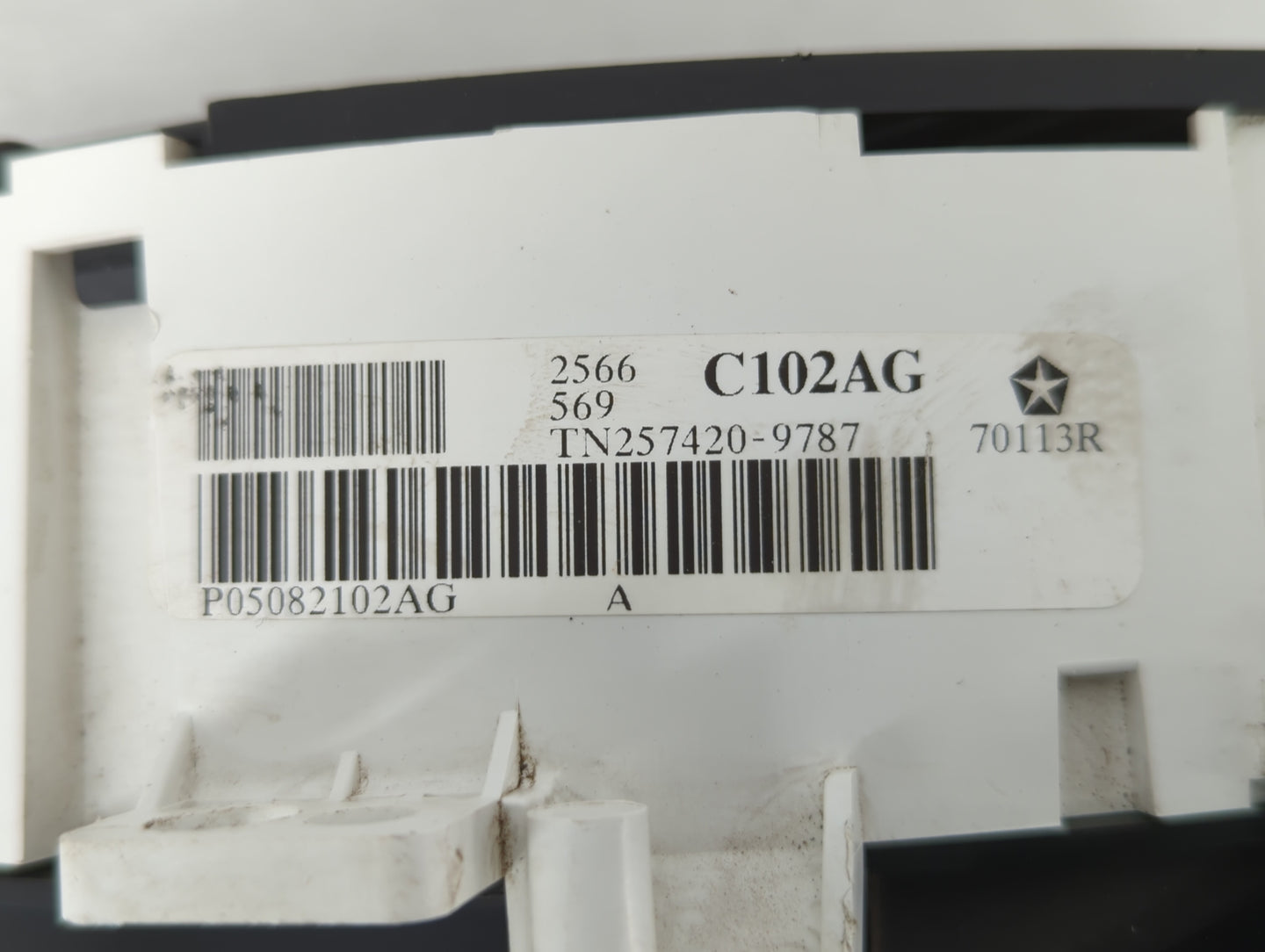 2007 Chrysler Pacifica Instrument Cluster Speedometer Gauges P/N:05082102AF 05082102AG Fits OEM Used Auto Parts - Oemusedaut