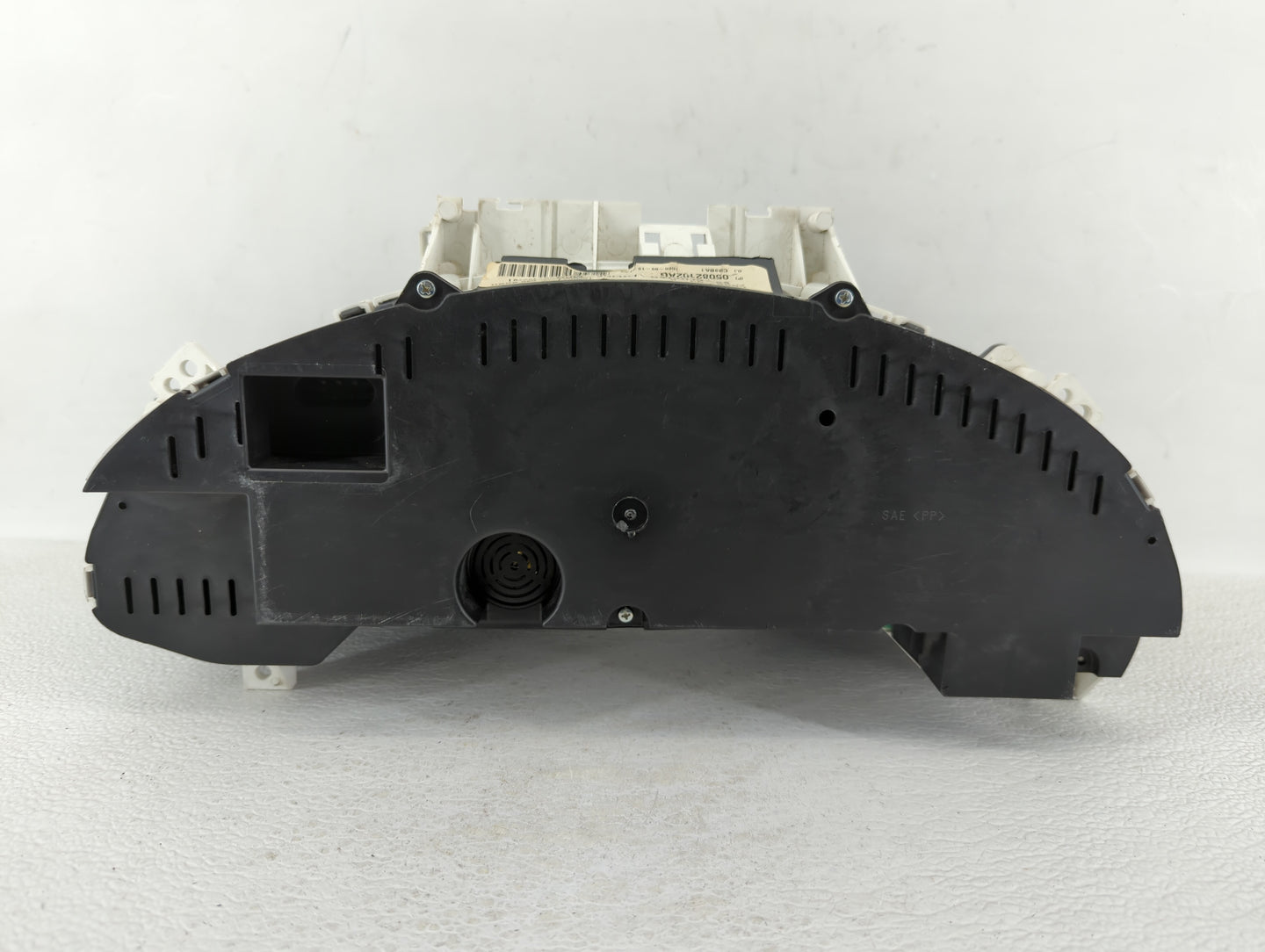 2007 Chrysler Pacifica Instrument Cluster Speedometer Gauges P/N:05082102AF 05082102AG Fits OEM Used Auto Parts - Oemusedaut