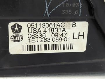 2007-2008 Chrysler Pacifica Driver Left Oem Head Light Headlight Lamp - Oemusedautoparts1.com