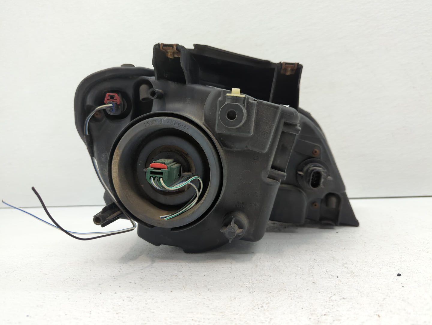 2007-2008 Chrysler Pacifica Driver Left Oem Head Light Headlight Lamp - Oemusedautoparts1.com