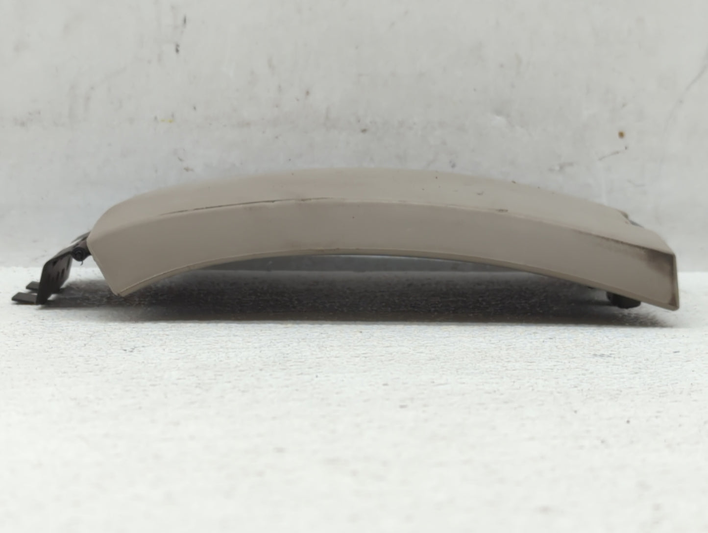 2005-2008 Chrysler Pacifica Center Console Armrest Cover Lid - Oemusedautoparts1.com