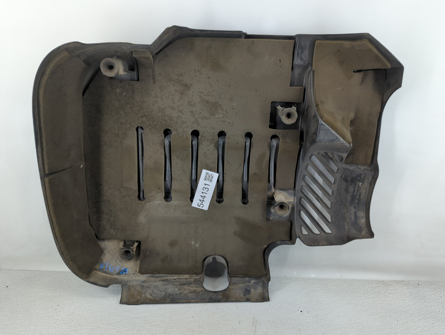 2007 Chrysler Pacifica Engine Cover - Oemusedautoparts1.com