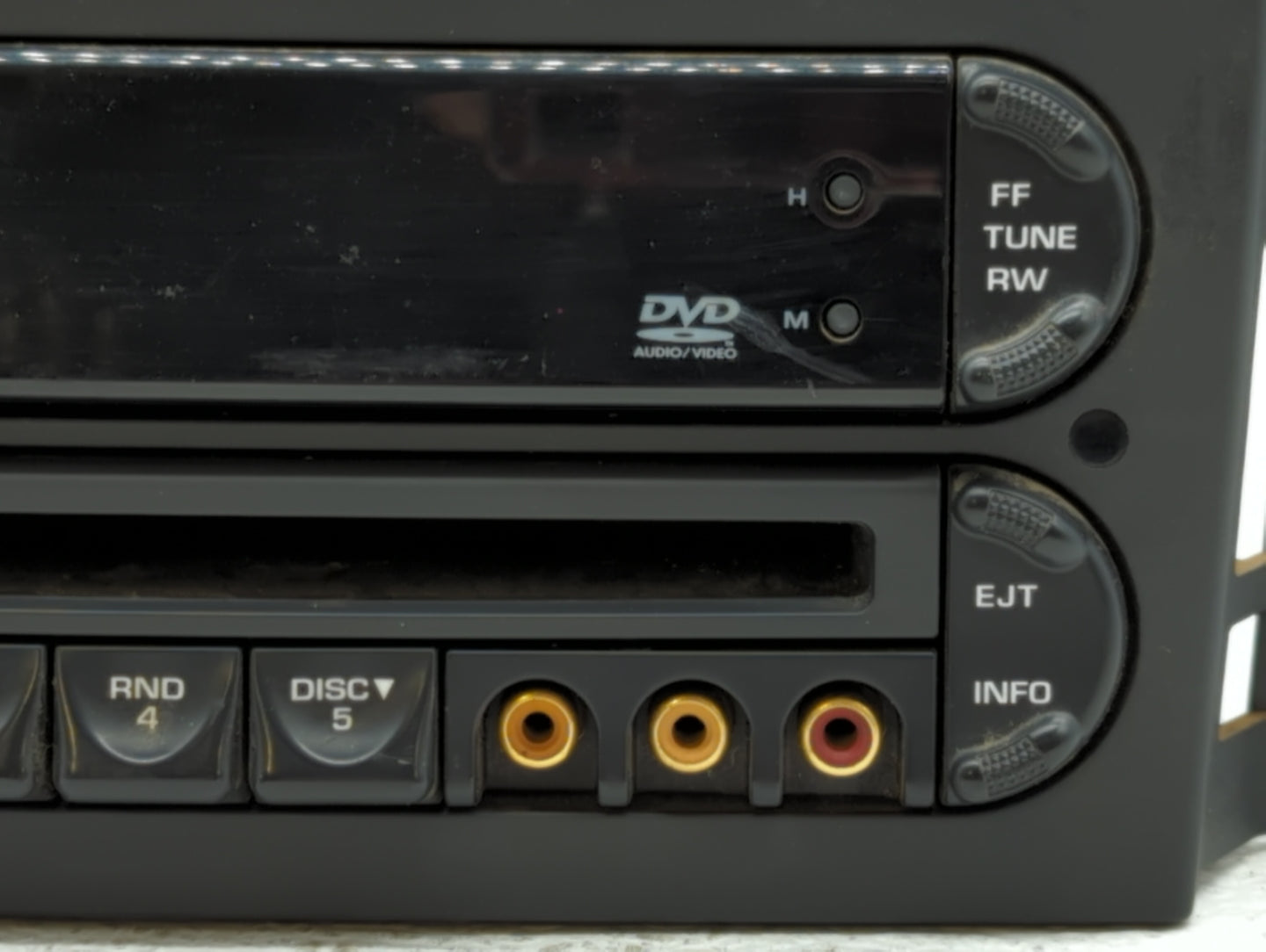 2007-2008 Chrysler Pacifica Am Fm Cd Player Radio Receiver - Oemusedautoparts1.com