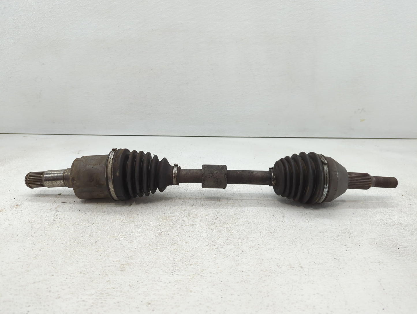 2007-2008 Chrysler Pacifica Axle Shaft Front Driver Cv C/v - Oemusedautoparts1.com