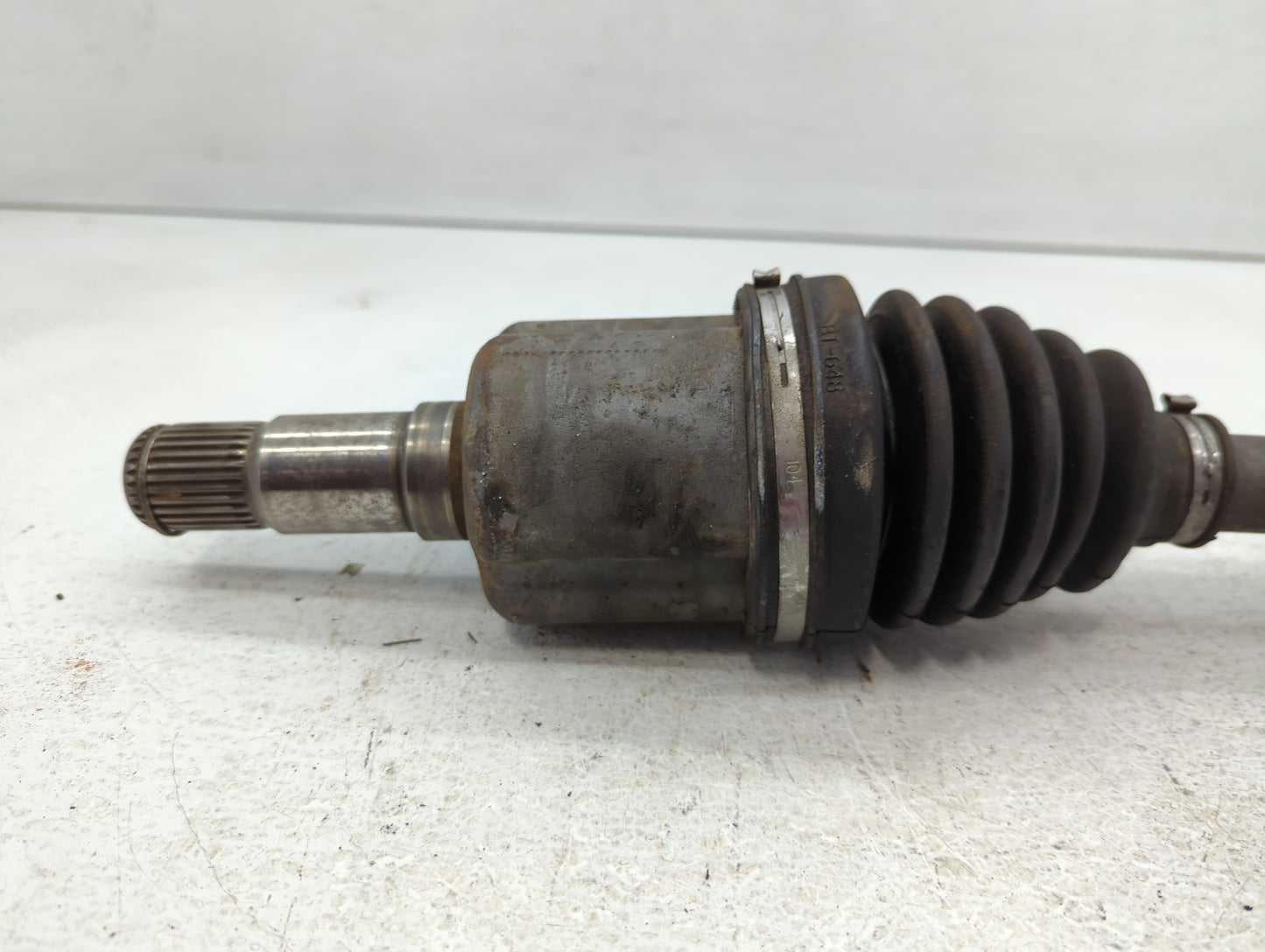 2007-2008 Chrysler Pacifica Axle Shaft Front Driver Cv C/v - Oemusedautoparts1.com