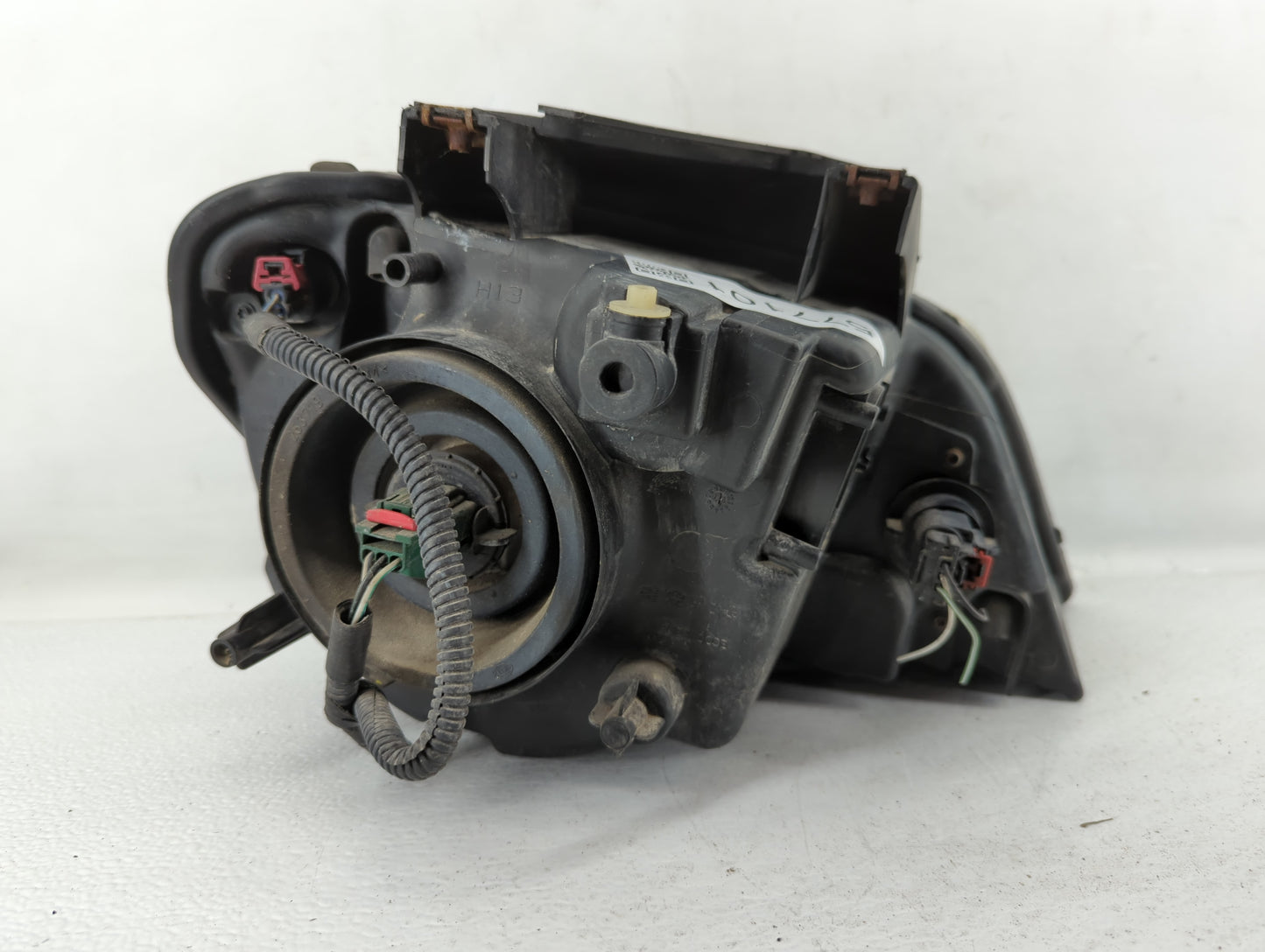 2007-2008 Chrysler Pacifica Driver Left Oem Head Light Headlight Lamp - Oemusedautoparts1.com