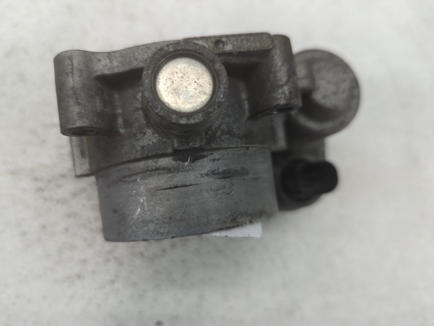 2007-2008 Chrysler Pacifica Throttle Body P/N:0486 1691 AA A2C53099253 Fits Fits 2006 2007 2008 2009 2010 2011 OEM Used Auto