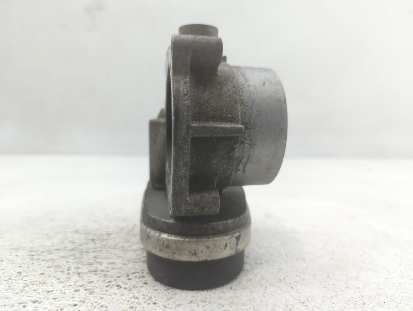 2007-2008 Chrysler Pacifica Throttle Body P/N:0486 1691 AA A2C53099253 Fits Fits 2006 2007 2008 2009 2010 2011 OEM Used Auto