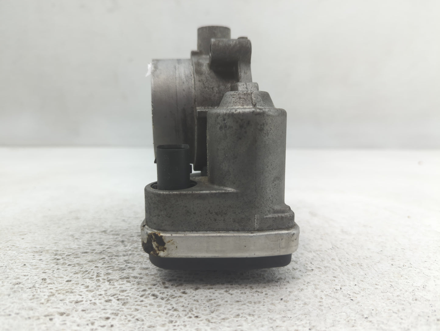 2007-2008 Chrysler Pacifica Throttle Body P/N:0486 1691 AA A2C53099253 Fits Fits 2006 2007 2008 2009 2010 2011 OEM Used Auto