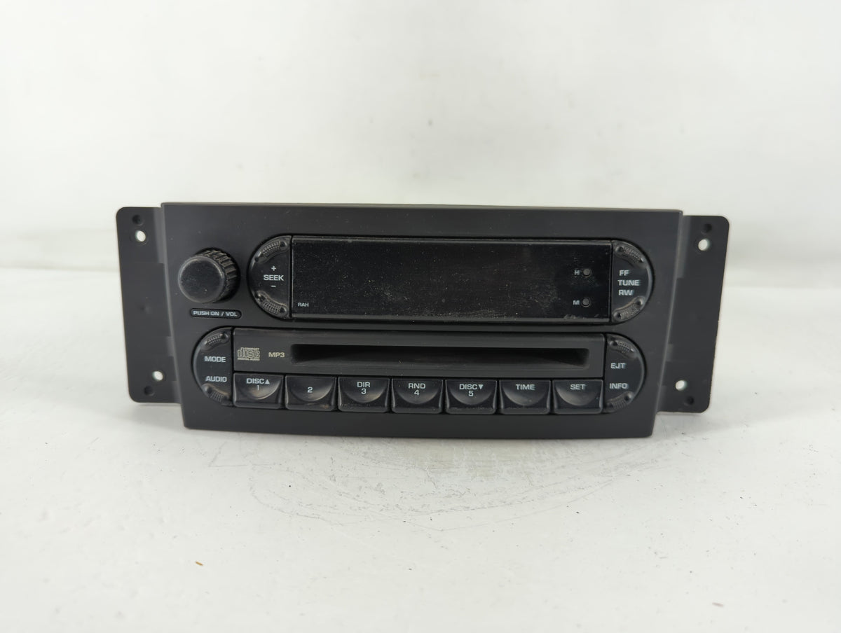 2004-2008 Chrysler Pacifica Am Fm Cd Player Radio Receiver 761141 - Oemusedautoparts1.com