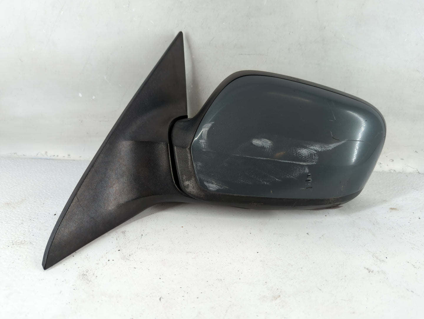 2006-2007 Chrysler Pacifica Driver Side View Mirror - Left Door Mirror OEM Used - Oemusedautoparts1.com
