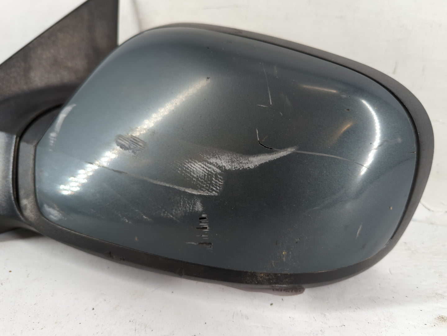 2006-2007 Chrysler Pacifica Driver Side View Mirror - Left Door Mirror OEM Used - Oemusedautoparts1.com